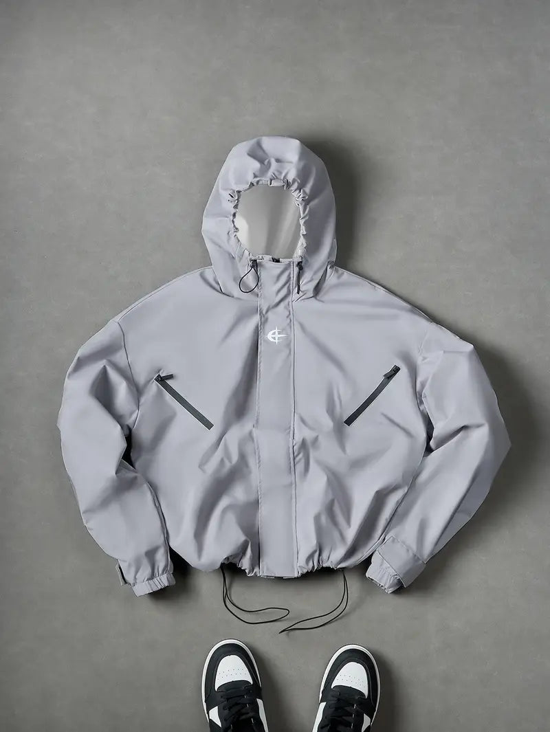 Men’s Black Functional Hooded Jacket – Windproof Outerwear with Printed Branding, suitable for streetwear, urban commuting, outdoor activities, and everyday casual wear