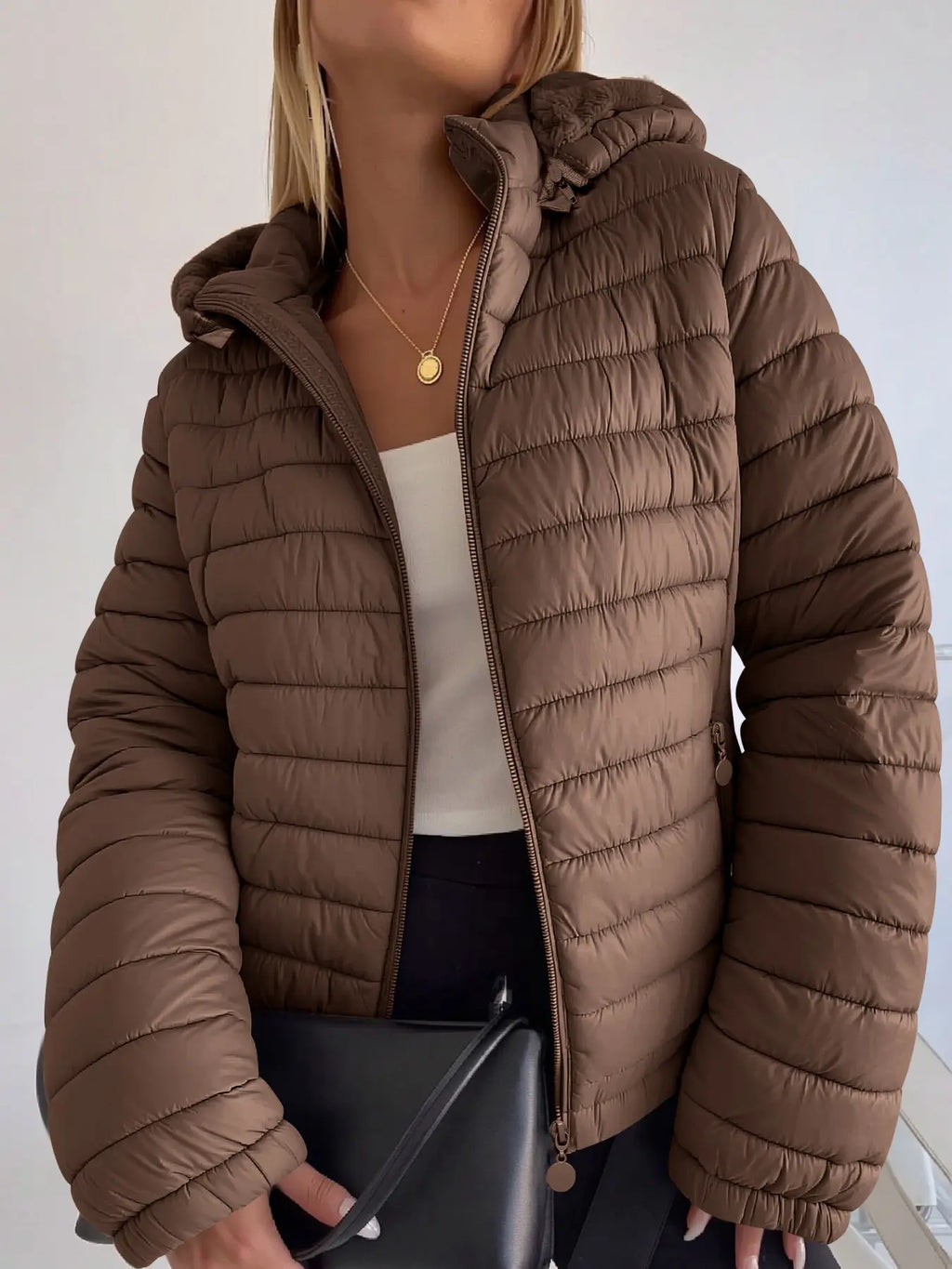 Women's Winter puffer Jacket, Casual Fitted Hooded Quilted Coat with Pockets, Warm Lightweight Commuter Outerwear for Fall & Winter