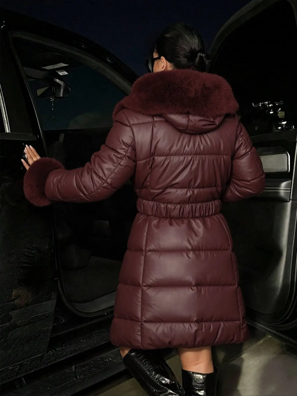 Women's Elegant Chic puffer Coat with Fleece Trim, Faux Fur & Belt, Mid-Length Fall Winter Hooded Fitted Woven Jacket, Warm Daily Wear Outerwear Tops, Womenswear