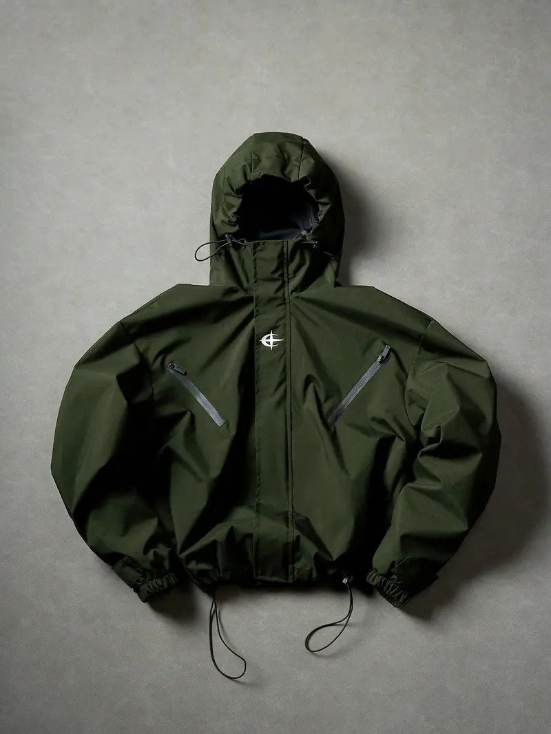 Men’s Black Functional Hooded Jacket – Windproof Outerwear with Printed Branding, suitable for streetwear, urban commuting, outdoor activities, and everyday casual wear